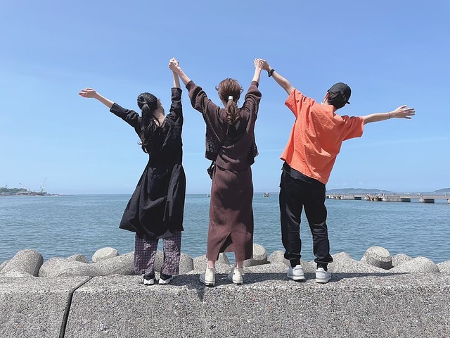 offer image 0