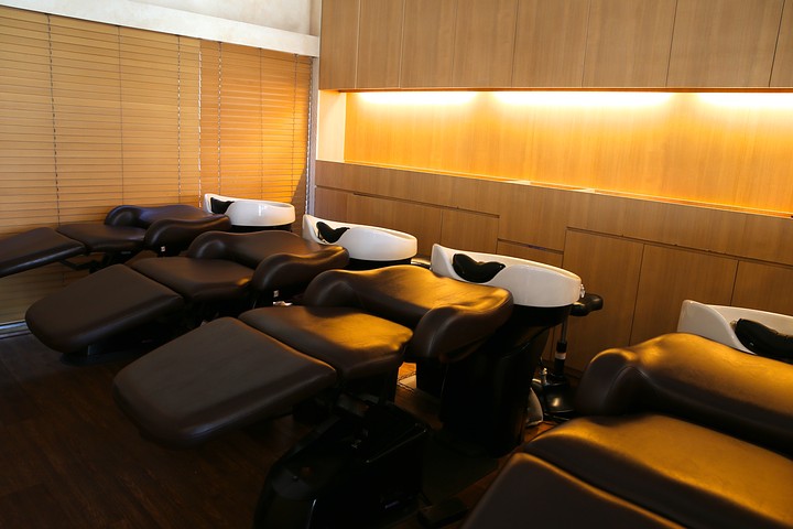 offer image 0