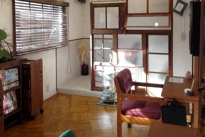 offer image 0