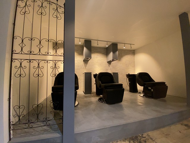 offer image 0