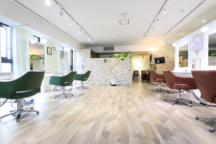 offer image 0