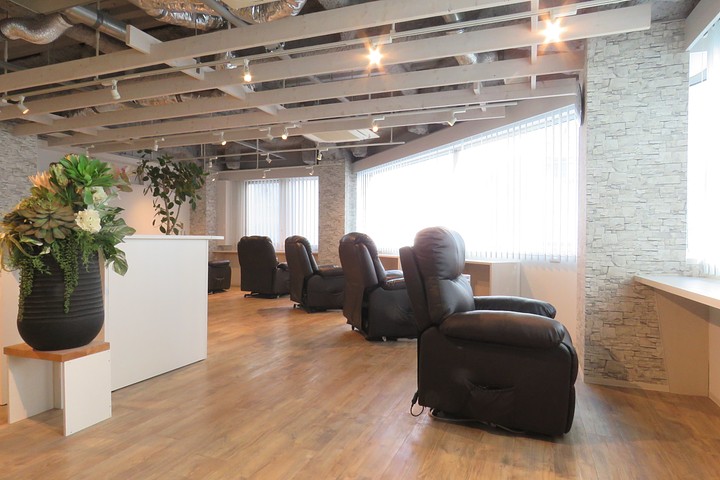offer image 1