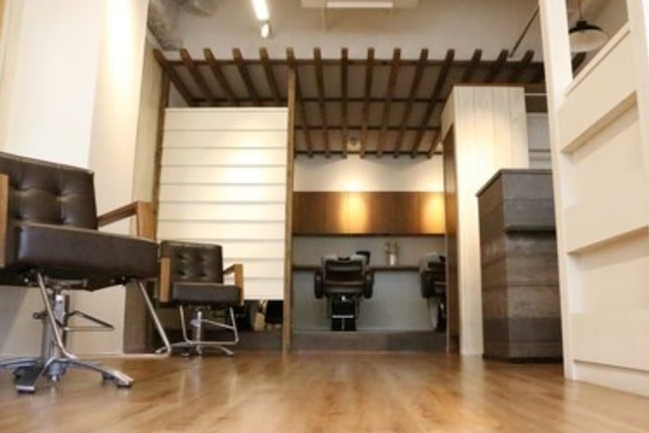 offer image 0