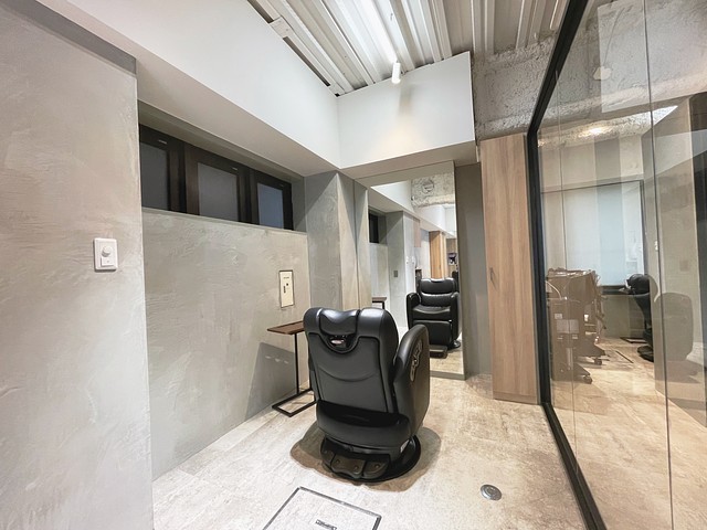 offer image 1