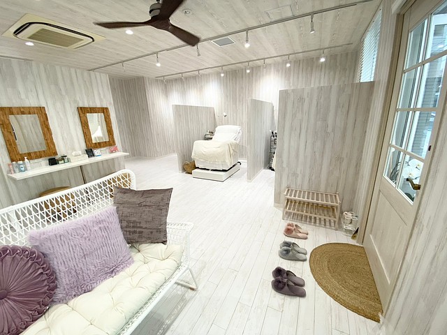 offer image 0