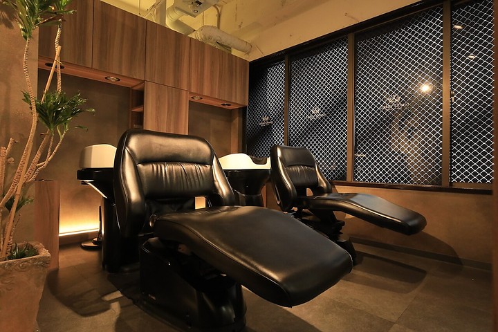 offer image 0