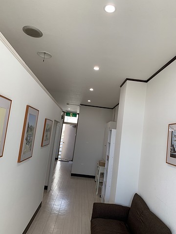 offer image 1