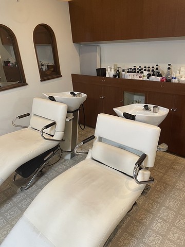 offer image 0