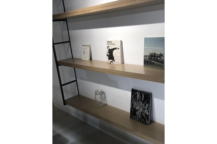 offer image 1